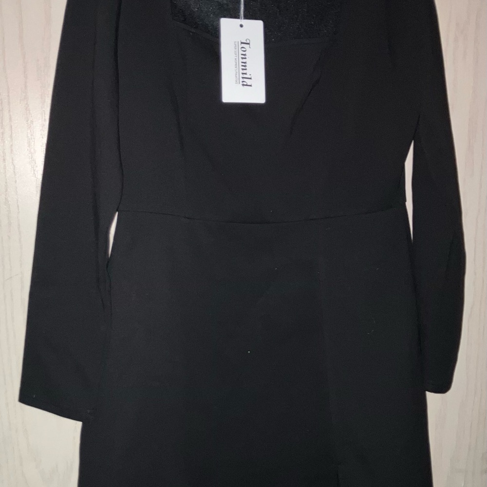 Tomwild Black Long Sleeve Dress